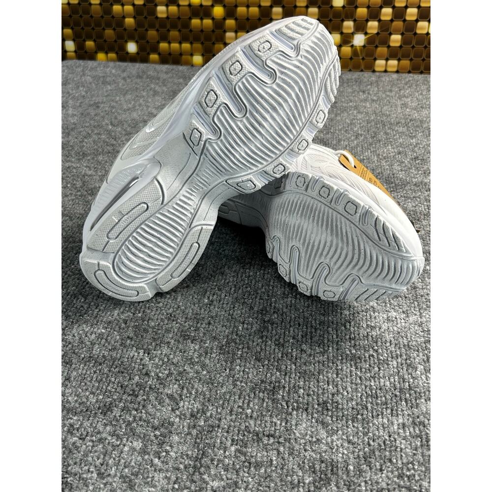 Nike Air Max Fire Women's Size 8 Triple White Athletic Shoes - Picture 8 of 12